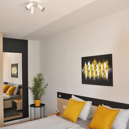 Maxim Apartments Harkany Bagian luar foto